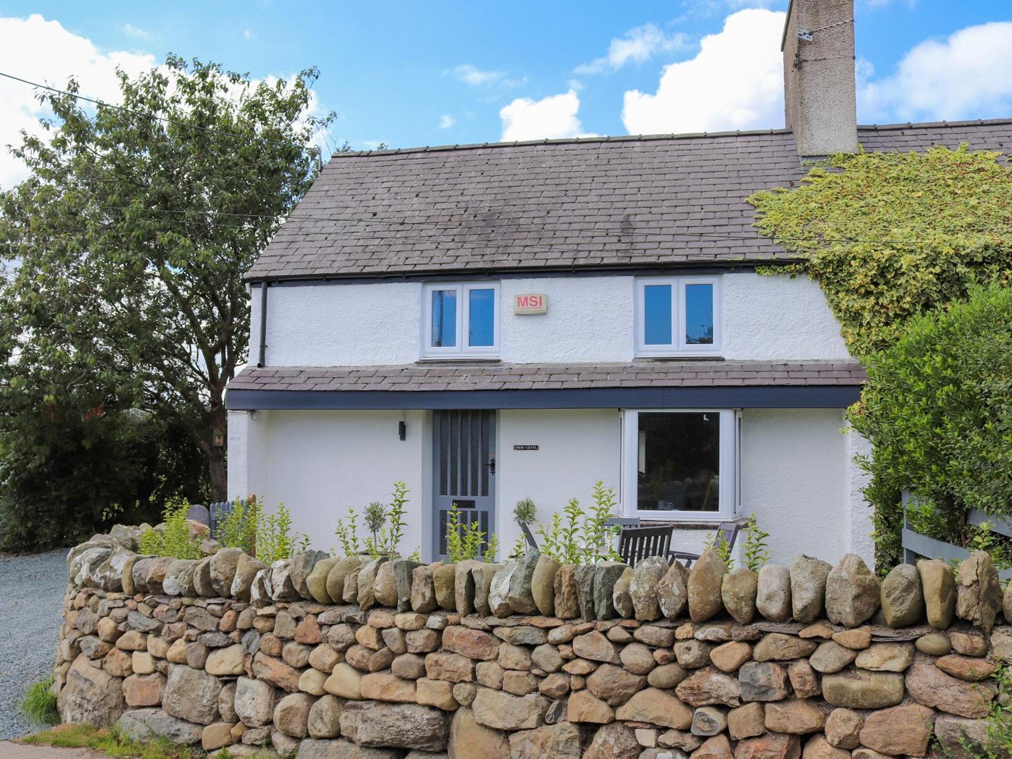 Pencefn Cottage Llanddeiniolen Exterior foto
